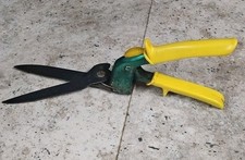 Vintage Wiss T5242-702 Yellow Handle Garden Shears - Great!