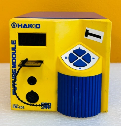 Hakko FM-202 120 VAC, 75W, 400°F to 840°F, Soldering Station + Key Card. Tested!