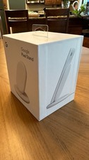 Google Pixel Stand 1st Gen Fast Wireless Char...