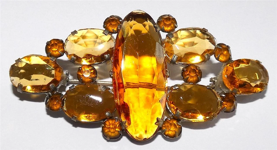 Vintage Czech Amber Glass Brooch Open Back Art Deco 885 - Image 2 of 4