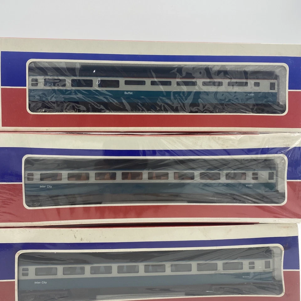 Lote de 3 carros de passageiros JOUEF 00 Inner City - (2x 5752) (5753) verde 2 selados. - Imagem 3 de 4