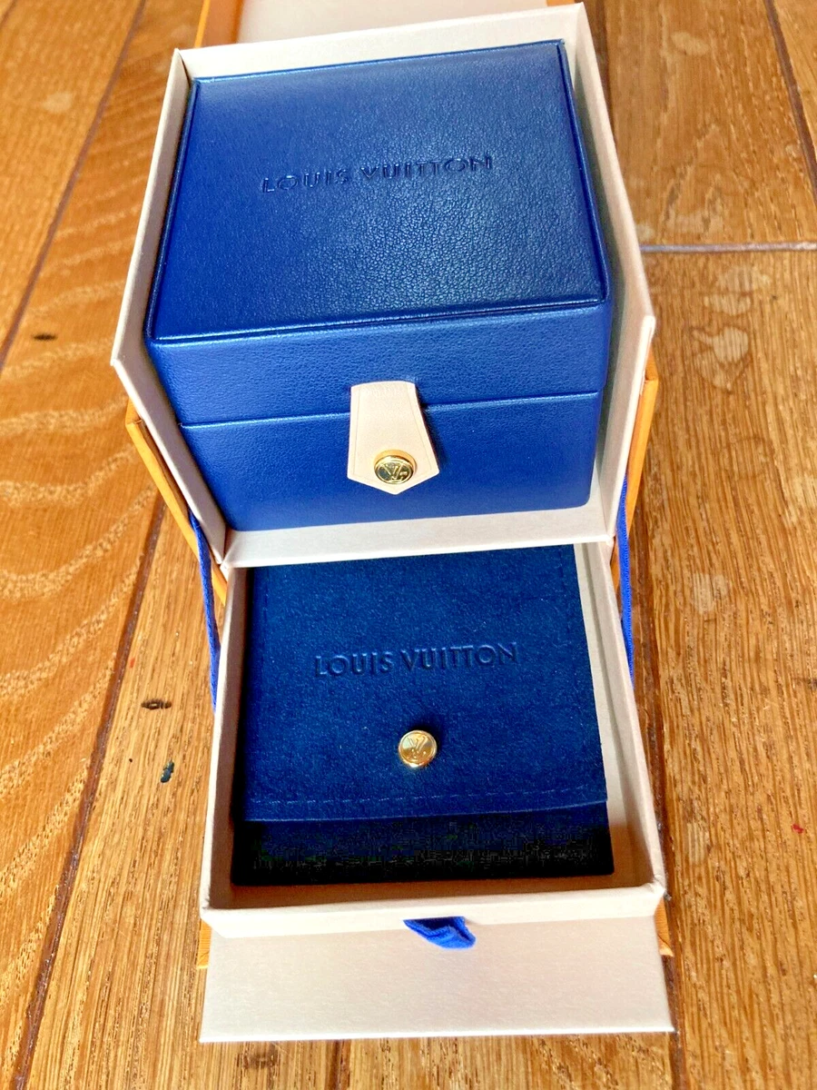 Louis vuitton necklace bag deals