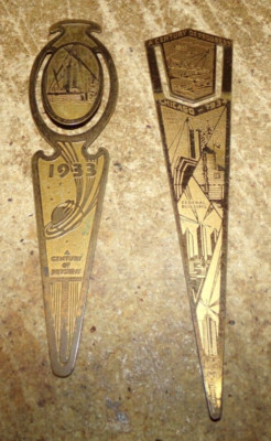 2-lot 1933/34 a century of progress metal bookmarks in good shape used
