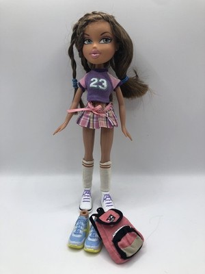 2001 Bratz Class Yasmin Vintage Puppe Original Kleidung Schuhe & Rucksack