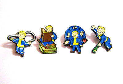 Eine Sammlung von VIER Vault-Tec 'Fallout' Videospiel Charakter Pin Abzeichen - Neu
