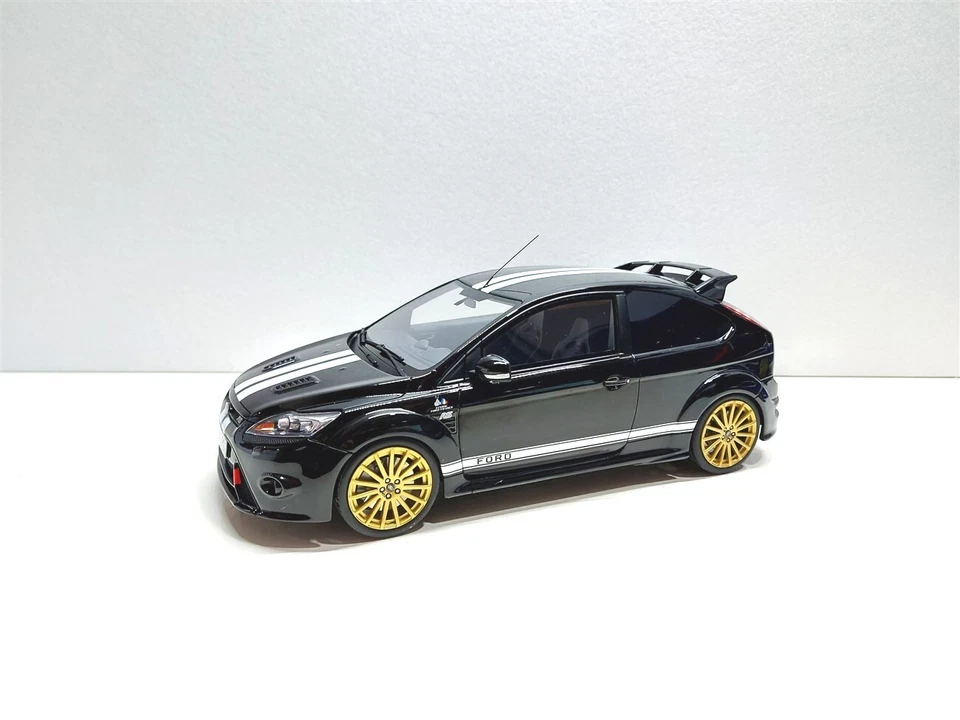 Ford Focus RS MK2 Nero LeMans Edit. 2010 - 1/18 OTTOMOBILE Limited 999 pcs - Immagine 3 di 4