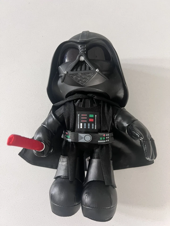 Star Wars DARTH VADER Voice Manipulator Plush Light Up Lightsaber Working - Image 2 of 4