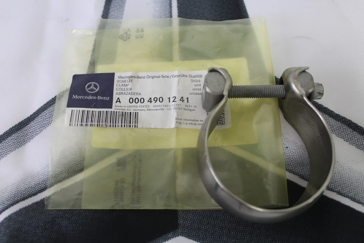 NEW Genuine Mercedes-Benz Central Exhaust Clamp 65mm A0004901241 