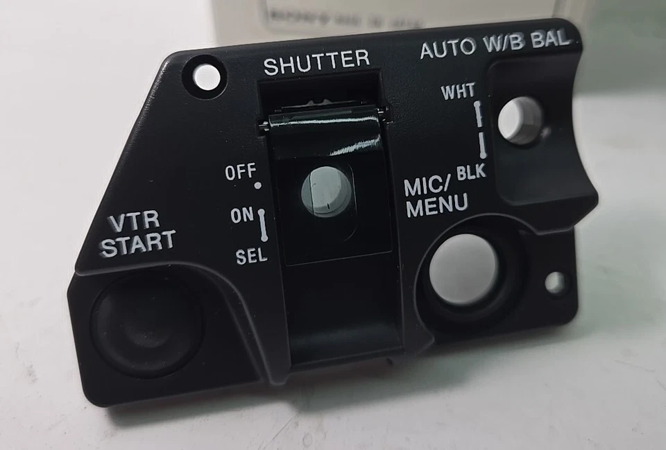 Крышка сабвуфера видеокамеры Sony HDW-700A 1080HD передняя-X-3679-423-2 X36794232 - Изображение 2 из 4