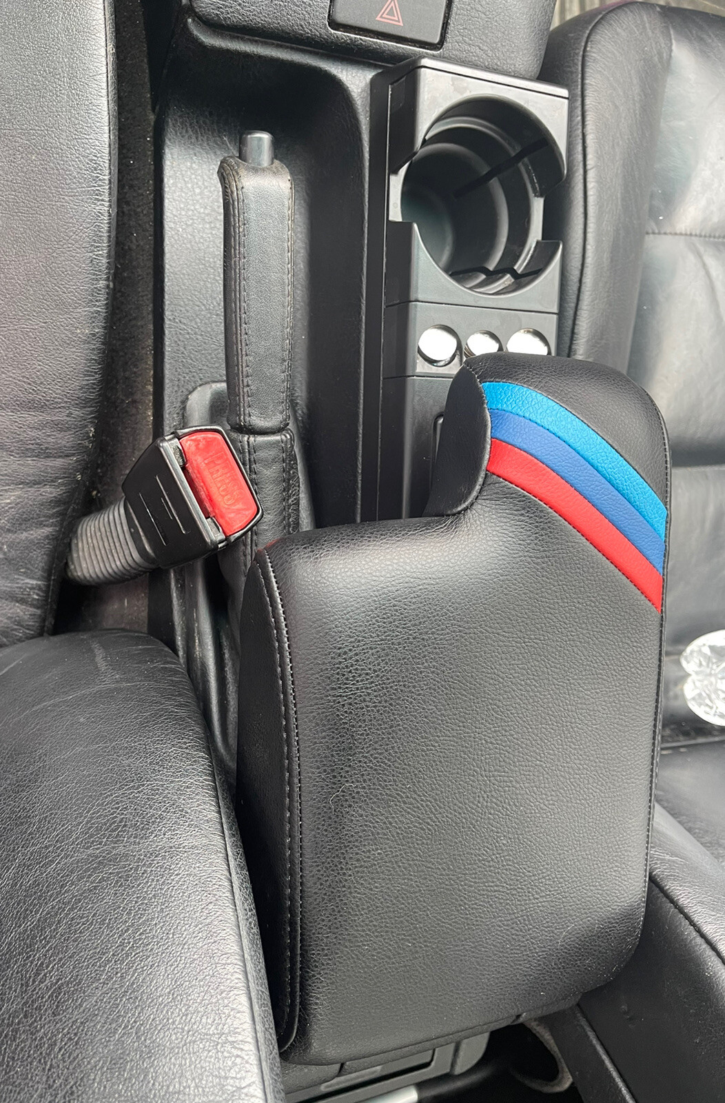 BMW E36 318 323 325 328 M3 92 93 94 95 96 97 98 99 ARMREST /M BLACK 2/4
