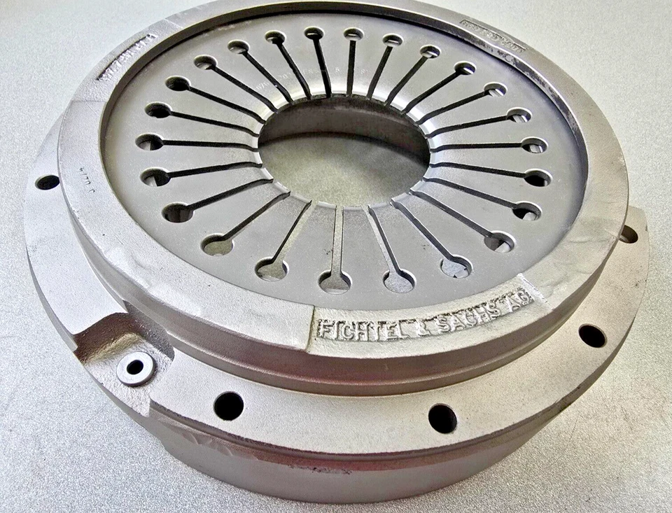 NICE USED ORIGINAL SACHS 240 mm PORSCHE 930 TURBO CLUTCH PRESSURE PLATE 78-88 #4 - Image 2 of 4