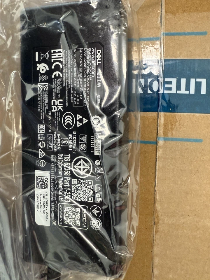 Genuine 90W 4.5mm AC Adapter Charger For Dell RT74M 3D6KK VRJN1 VRJN1 HA90PM190 - Image 2 of 2