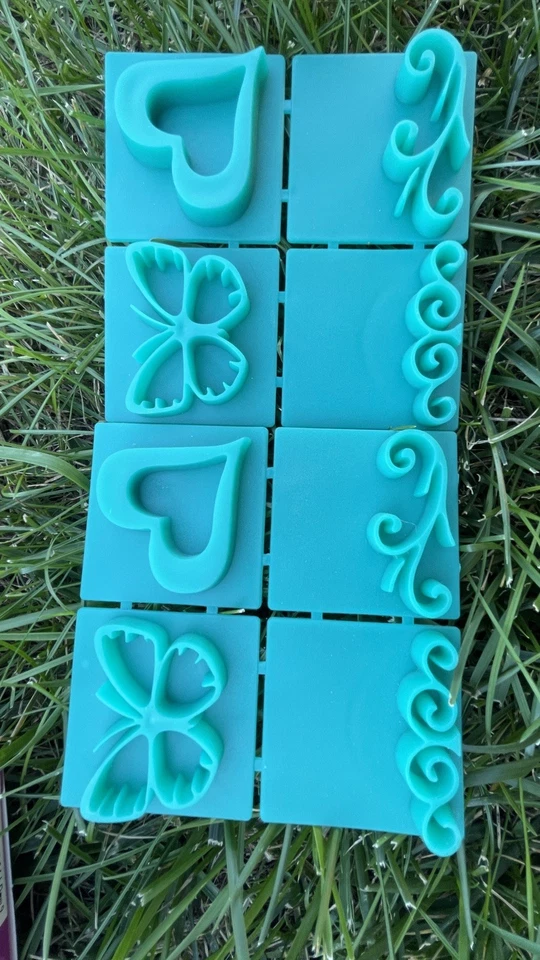 MARIPOSA 🦋 CORAZÓN ❤️ LIBÉLULA Y FLOR 🌺 Y ONDAS 🌊 SELLOS DE CEMENTO - ¡JUEGO DE 2! Foto 3 de 4