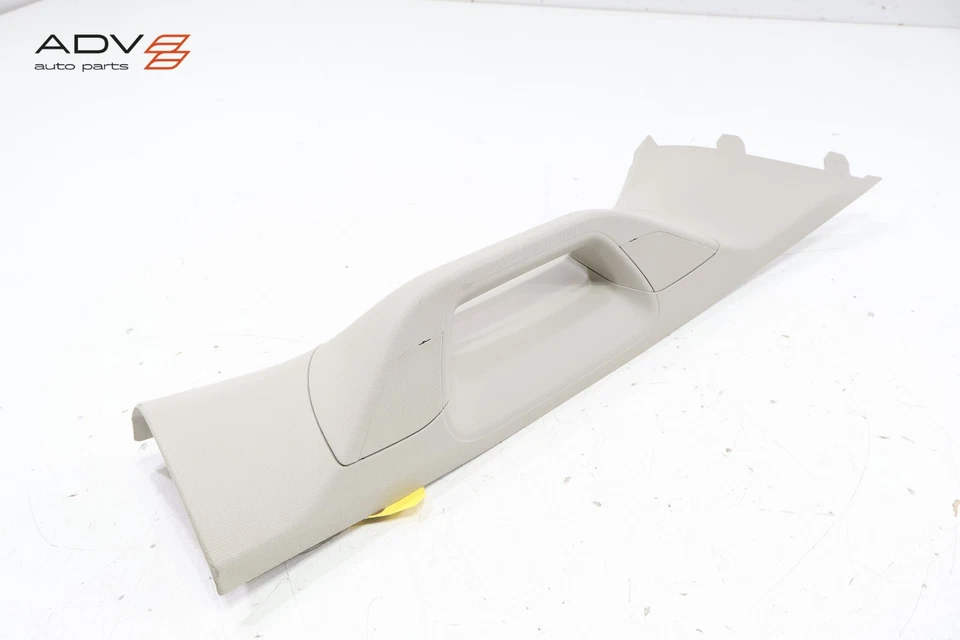 2015-22 CHEVY COLORADO GMC CANYON PARABRISAS LADO DERECHO CUBIERTA DE MOLDURA DE PILAR OEM Foto 2 de 4