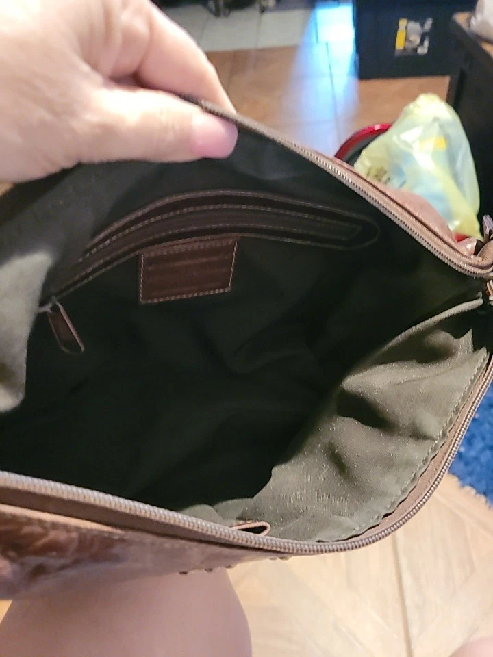 Bolsa de ombro de couro genuíno marrom ocidental em relevo - Imagem 3 de 4