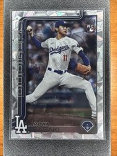 2025 Topps Series 2 - Roki Sasaki #558 Diamante Foilboard (RC)