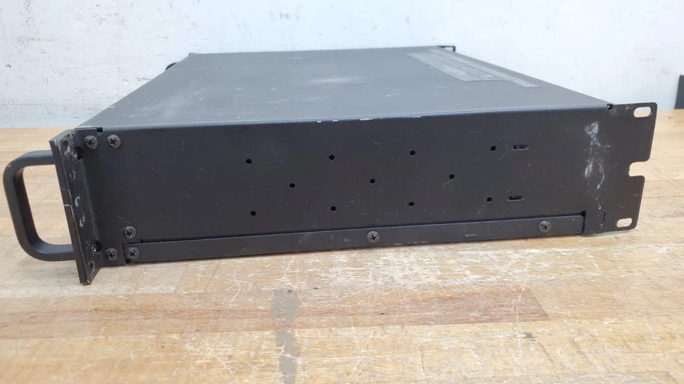 QSC PL236 PowerLight 2 Series 2-Channel Power Amplifier - Image 3 of 4