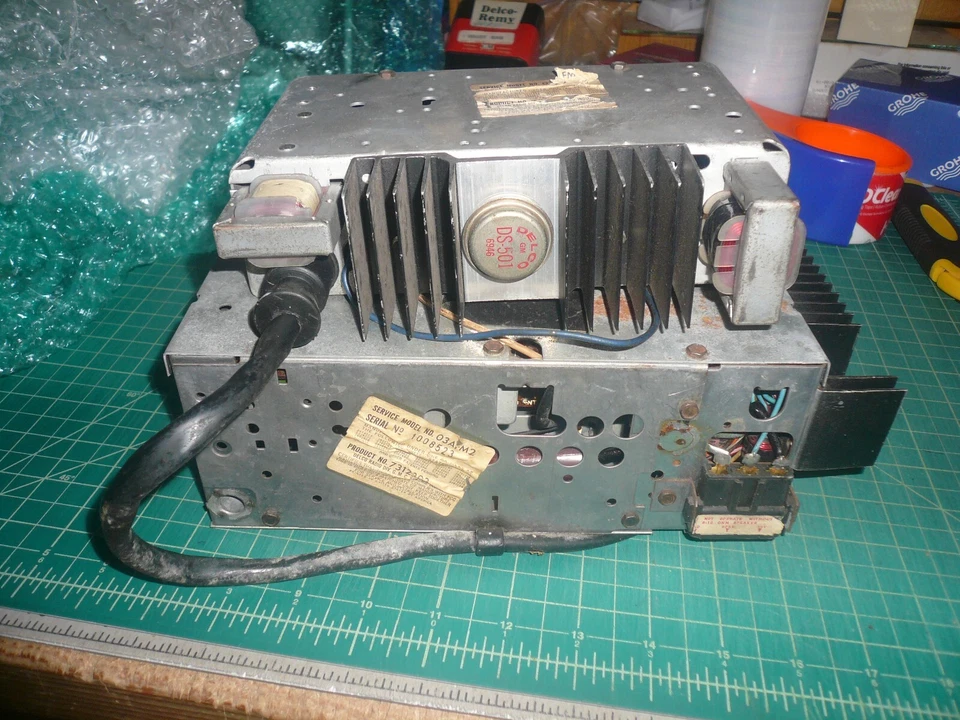 Oldsmobile Cutlass 442 1970 1971 1972 radio AM/FM con perillas 7312303 03AFM2 - OEM Foto 2 de 4