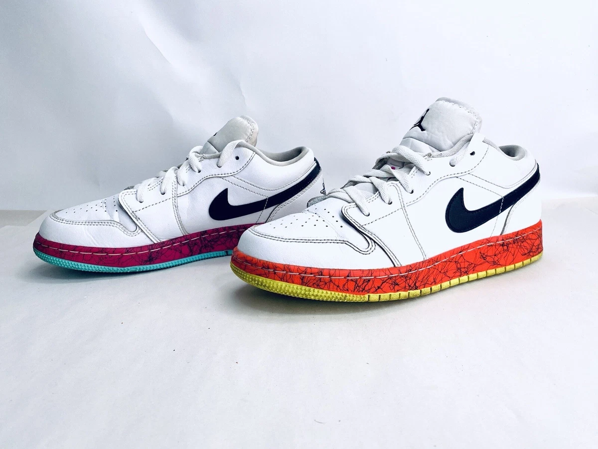 Nike top althea white