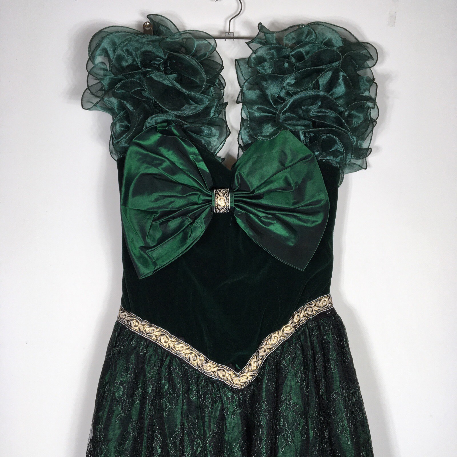 1980s Prom Dress Vintage 11/12 Green Velvet Gold … - image 3