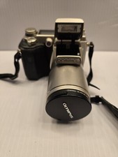 Olympus CAMEDIA C-2100 Ultra Zoom 2.1MP Digital Camera, Memory Card, MultiCase