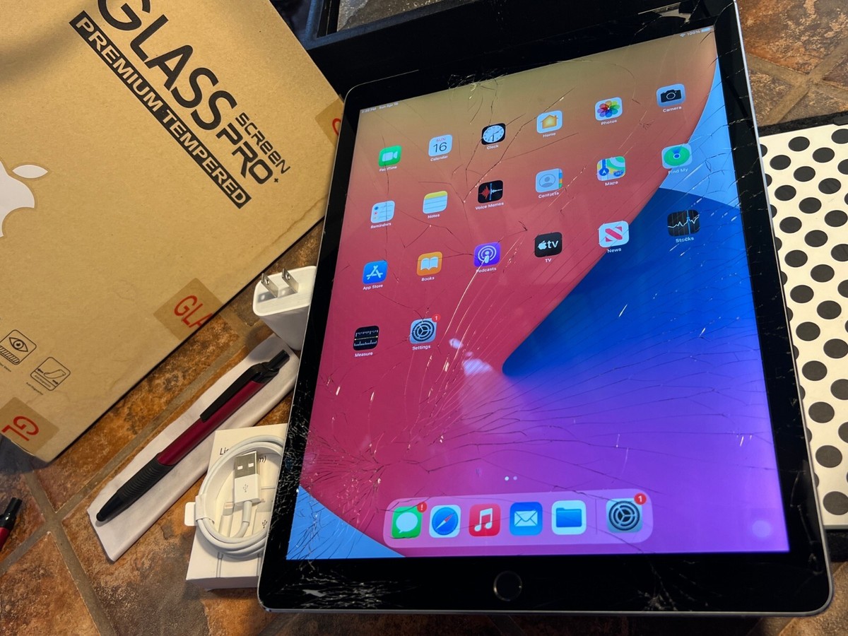 Apple iPad Pro 12.9in 1st (256gb) Cellular (A1652) Fracture