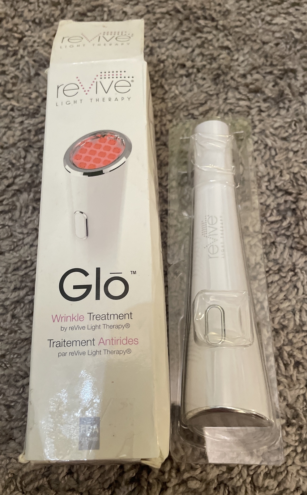 reVive Light Therapy Glo Portable AntiAging Light Therapy Device