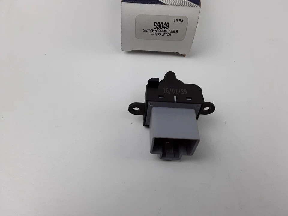 Power Window Switch 左前适合道奇普利茅斯克莱斯勒 Neon 2000 2001 - 2003 — 第 2/4 张图片