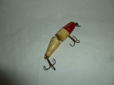 Vintage 3-1/2 Inch Jointed Wood w/ Glass Eyes Creek Chub Vintage 3-1/2 Inch Jointed Wood w/ Glass Eyes Creek Chub
