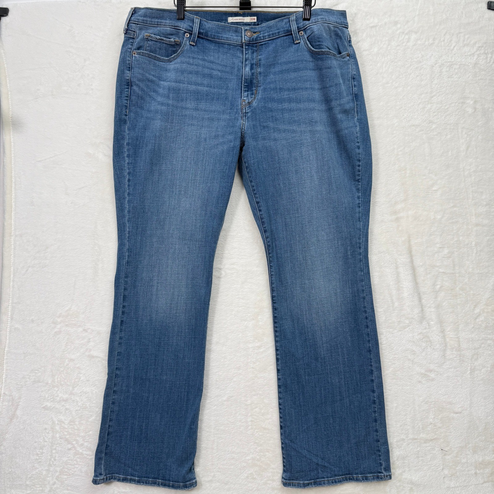 Levi's Jeans Womens 20W Blue Classic Bootcut Medium Wash Stretch Denim Mid Rise