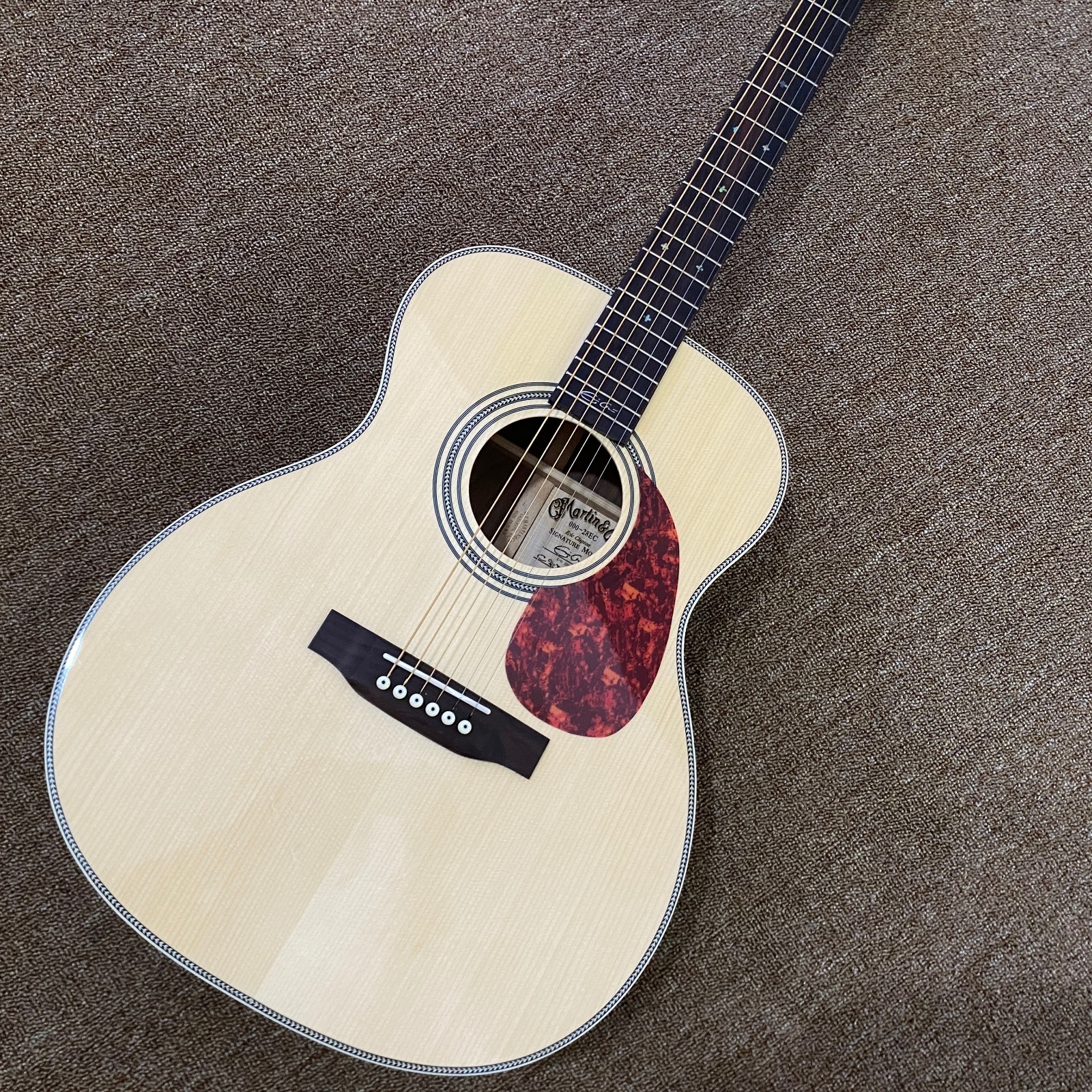 Sleek 00028EC Natural Acoustic Guitar Classic Retro Big Clearance Discount ！！