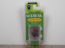 Uglydoll Ice-Bat Hand Crafted Glass Figurine Figure Ugly Doll 48033 BRAND NEW 