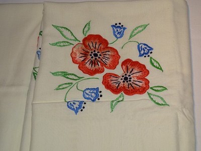 Tischdecke Creme Stickerei rote Blumen 150x140 Baumwolle - Original