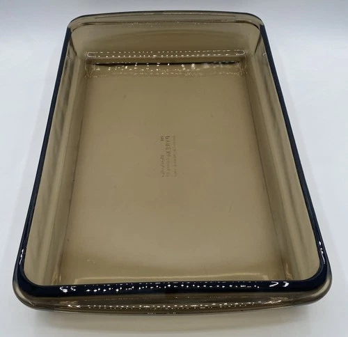 VINTAGE PYREX CORNING BAKING DISH 233 BROWN AMBER  13 1/2x8 3/4x1 3/4