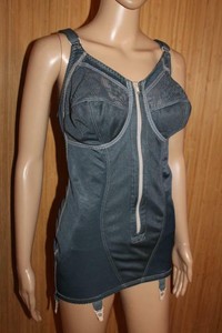 VTG DAMART ZIP FULL BODY GIRDLE SLATE NYLON & LACE ...