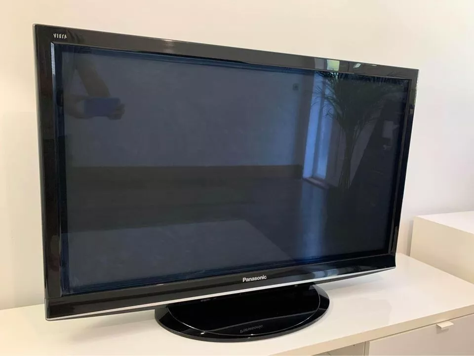 Panasonic Viera TX-P42G10B 42 1080p HD Plasma Television 5025232516773