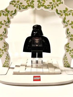 Lego Star Wars - Figurine Darth Vader Celebration - sw0464 - Complet - Photo 1/4
