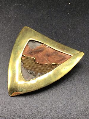 Brutalist 70s Mixed Metals Copper Brass Silver Triangular Brooch with Mesh Layer