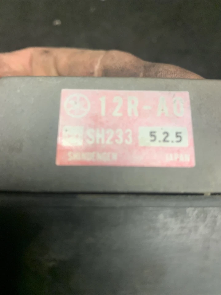 Yamaha Maxim 700 XJ700 Regulador de Voltaje Rectificador XJ700X X Radian 1985 1986 Foto 2 de 4