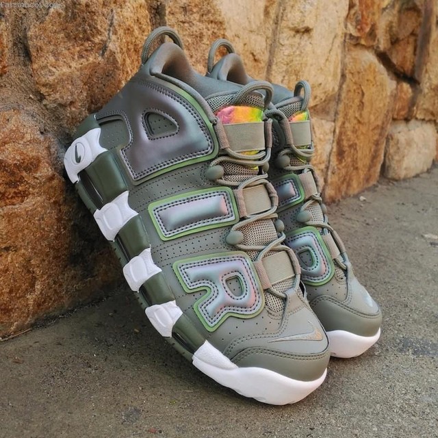 air more uptempo iridescent