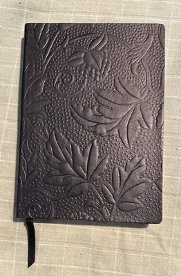 Markings By C R GIBSON Journal Embossed Cover Lined Pages 6.75x4.75  EUC