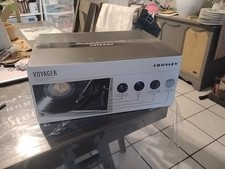 Crosley Voyager Portable Turntable CR8017B-SA Bluetooth In/Out 3-Spd Sage Aux In