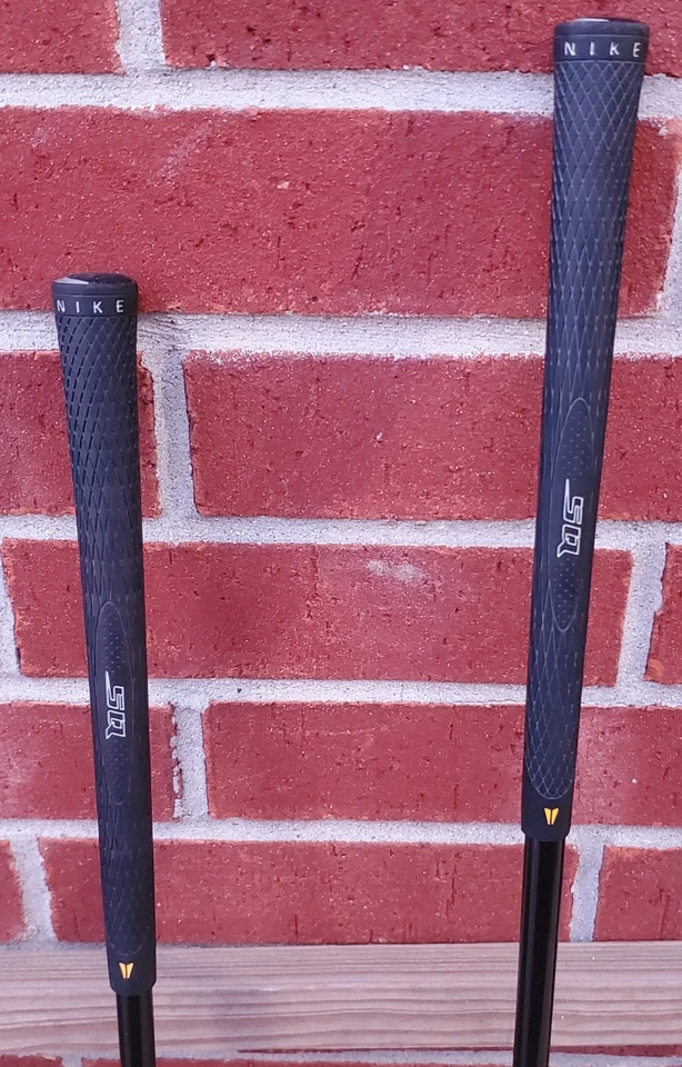 NIKE SasQuatch SUMO2 5900 Driver 10.5° R-65, 3 FW 15⁰ Wood S-FW flex w/ Covers - Image 3 of 4