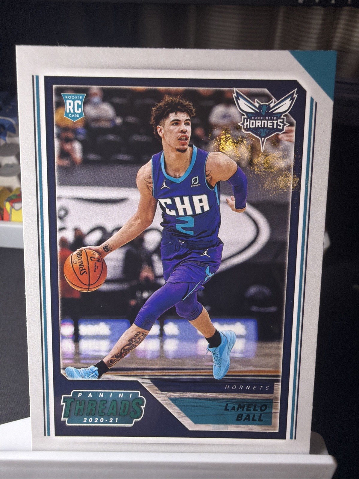 2020-21 Chronicles Basketball - LaMelo Ball Rookie Threads Teal Parallel #84