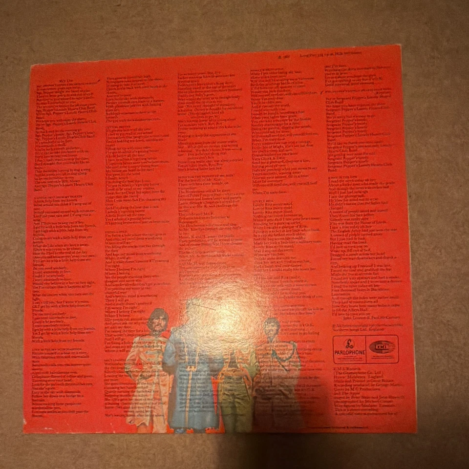 The Beatles Sgt. Pepper's Lonely Hearts Club Band · Lp · 1982, photo 2 of 5