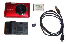 Samsung ST72 16.2MP HD Digital Camera Kit