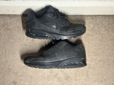 Nike Air Max 90 Essential Triple Black Gr. UK 9 Sneaker (2017)