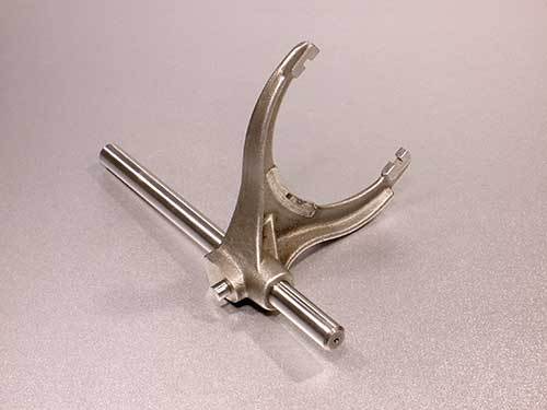 Fourchette d'embrayage Cherokee Liberty KJ 2002-2005 en acier forgé
