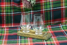 Whisky Barrel Stave with 2 Glencairn Whisky Nose Tasting Glasses 