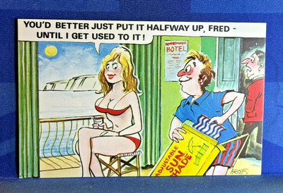 Comic Postkarte 70er Jahre freche Anspielungen Sonnenschutz STELLEN SIE ES HALB HOCH ICH GEWÖHNE MICH DARAN